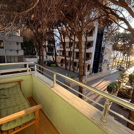 Seaview Pinea Lejlighed *